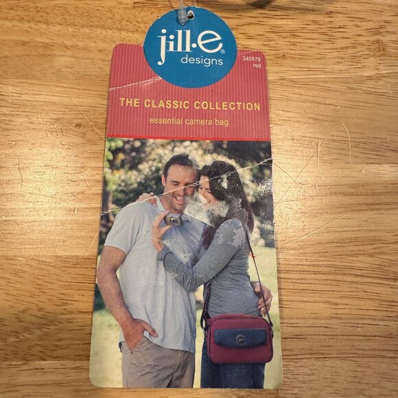 NWT JILL-E DESIGNS RED leather CAMERA SHOULDER Photography Compact System BAG - Picture 13 of 16